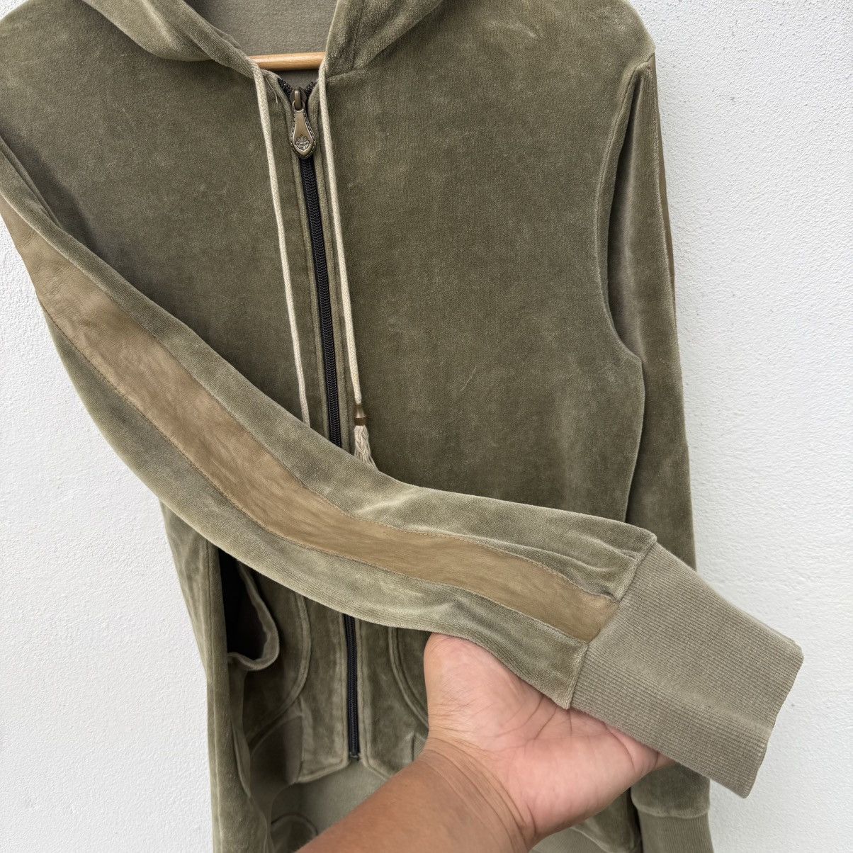 Obelisk Vintage Obelisk Leather Strip Hoodie Size US M / EU 48-50 / 2 - 7 Thumbnail