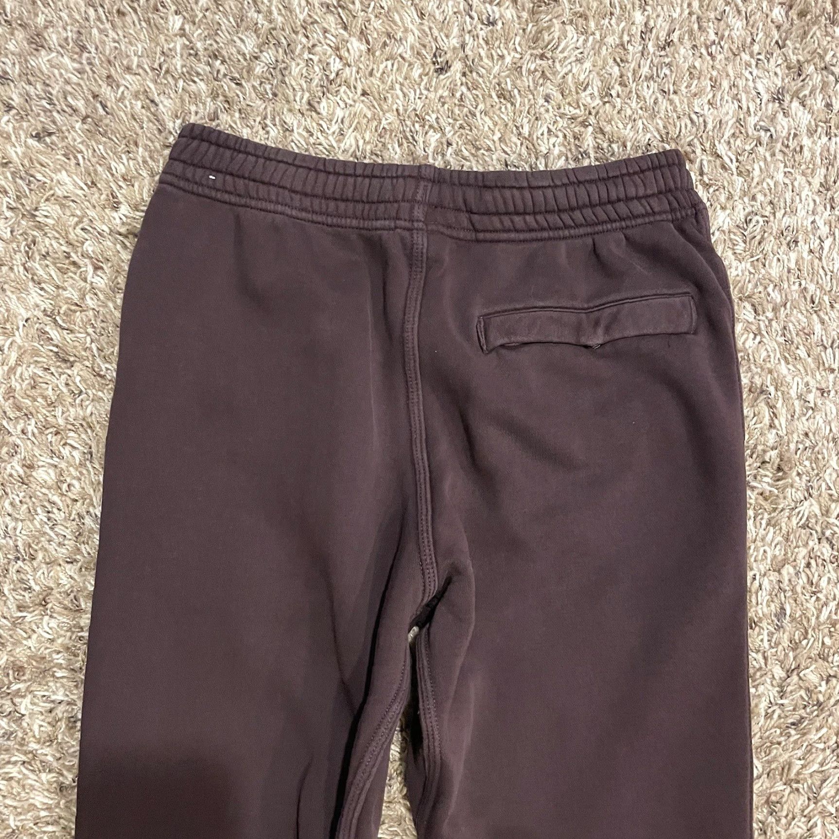 Nike Nike Sportswear Club Fleece Joggers Sweatpants Mens S Brown 28x26 Logo Pockets Elastic Waist Tapered Athleisure Size US 29 - 4 Thumbnail