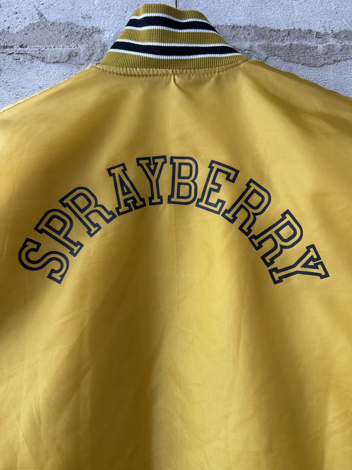 Starter Vintage 80’s NEFF Sprayberry Track Jacket Size US S / EU 44-46 / 1 - 10 Thumbnail