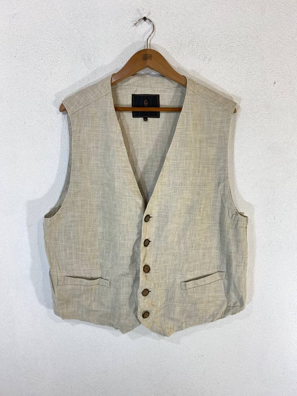 Gianni Valentino vintage gianni valentino vest sleeveless nice design Size US L / EU 52-54 / 3 - 1 Thumbnail