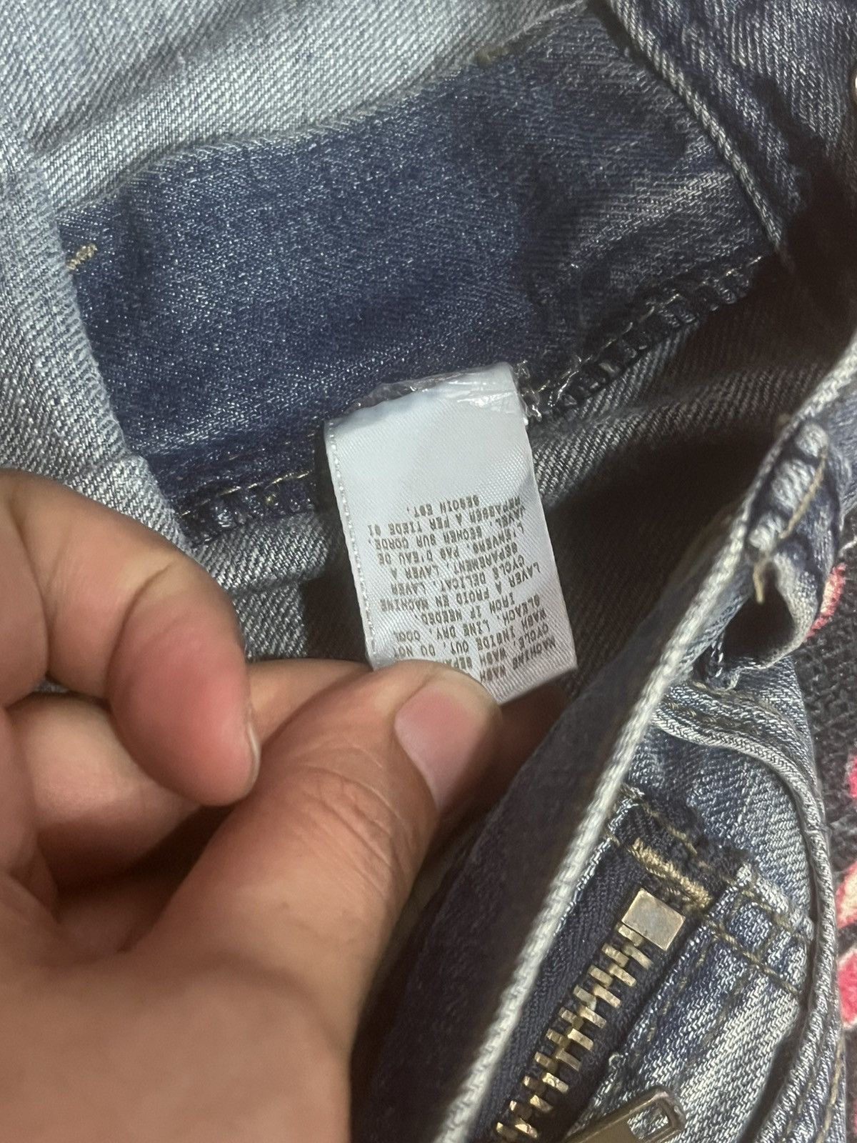 A$AP Rocky × Guess Vintage Guess Dark Grey Washed Whisker Distressed Flare Jean Size US 30 / EU 46 - 16 Thumbnail