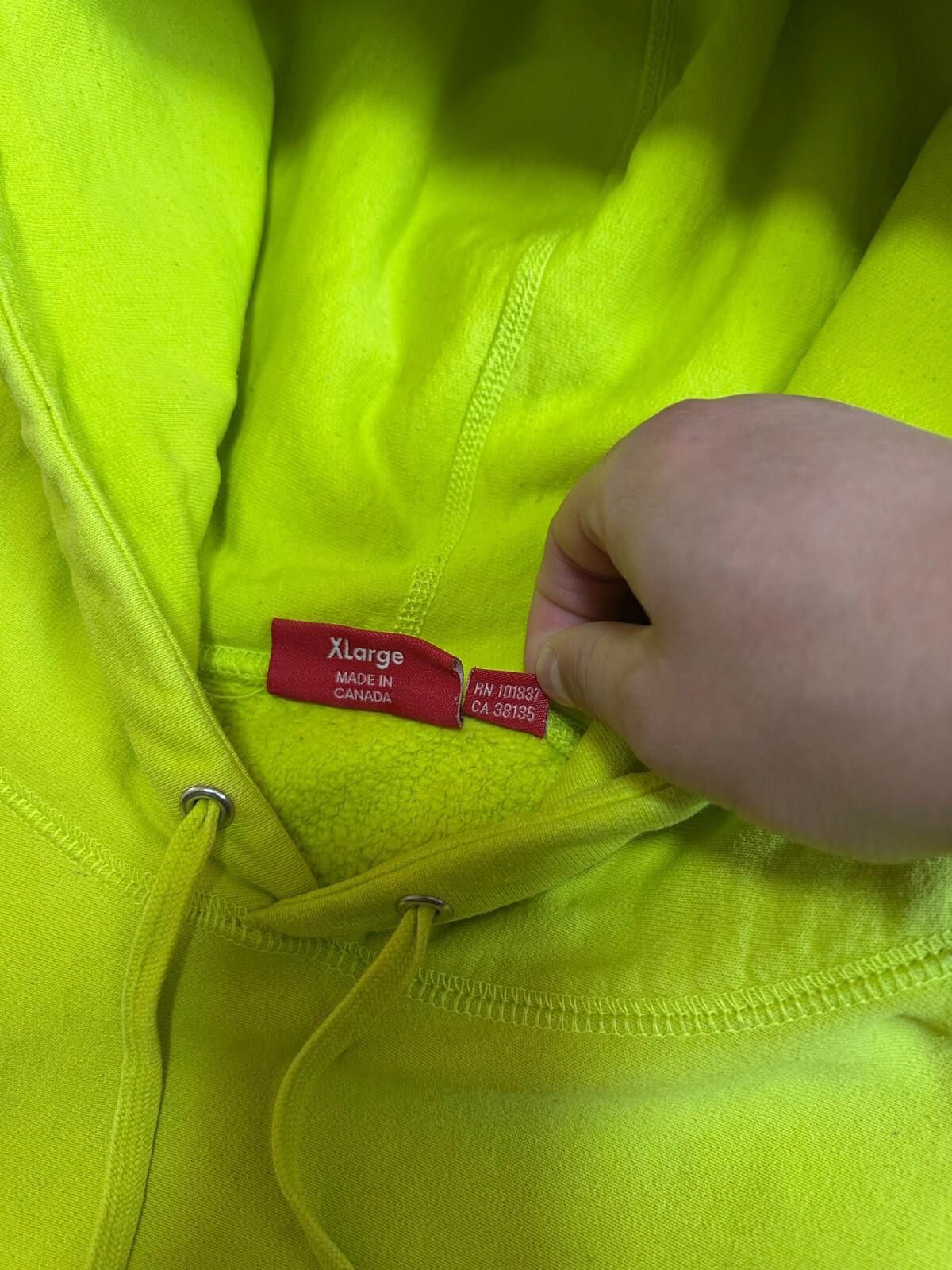 Supreme Supreme Hoodie S Logo Hooded Sweatshirt L Cotton Yellow Used Size US XL / EU 56 / 4 - 8 Thumbnail