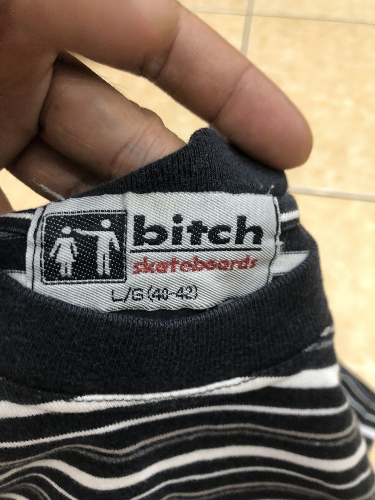 Girl Skateboards × Shorty's Skateboards Bitch Skateboards Stripes Tee Size US S / EU 44-46 / 1 - 2 Thumbnail