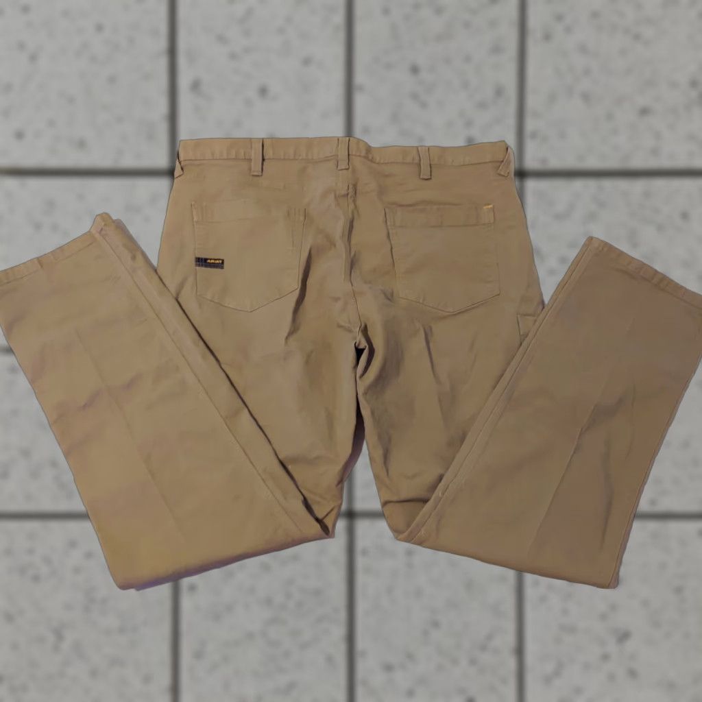 Ariat Ariat Jeans Mens 42x36 Beige Relaxed Straight Size US 42 / EU 58 - 1 Thumbnail