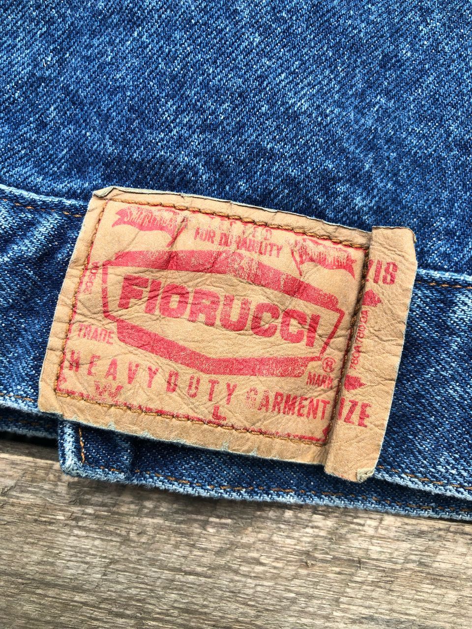 Fiorucci × Vintage Vintage 90s Fiorucci Big Logo Cropped Denim Jacket Size US S / EU 44-46 / 1 - 3 Thumbnail