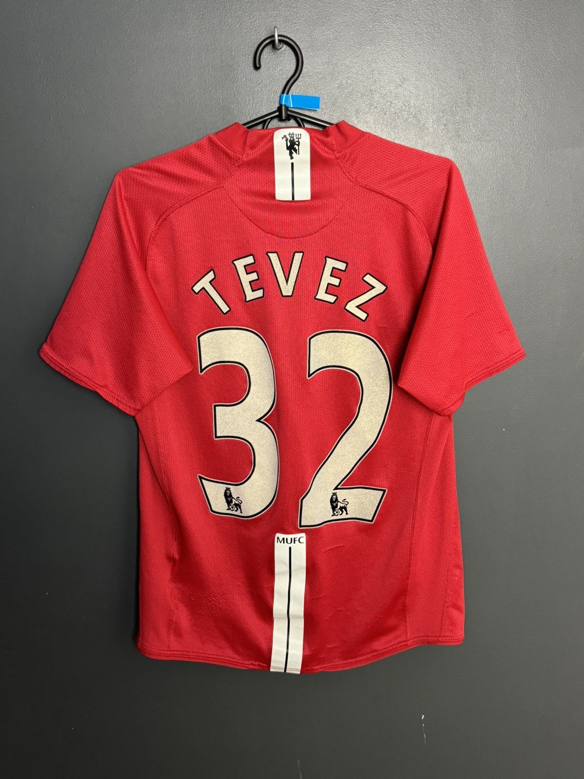 Nike Manchester United 07/09 Home Tevez Football Jersey T-Shirt