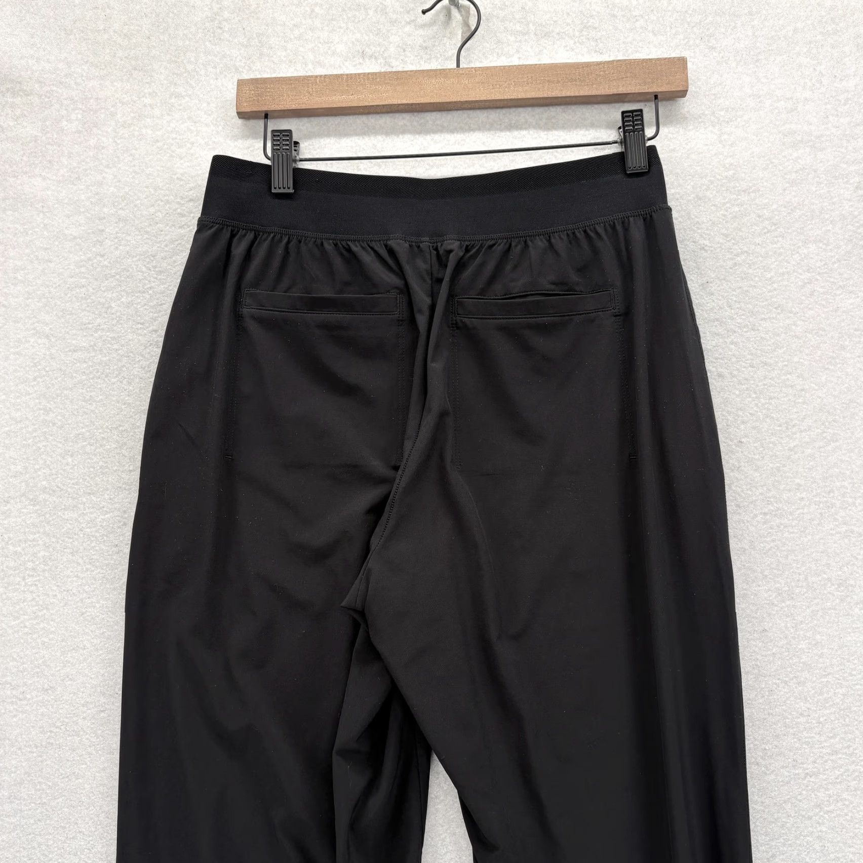 Athleta Athleta Black Jogger Pants Womens 2 Baggy Stretch Pockets Elastic Waist Gym Yoga | 28in Inseam | Tapered Fit Size 26" / US 2 / IT 38 - 6 Thumbnail