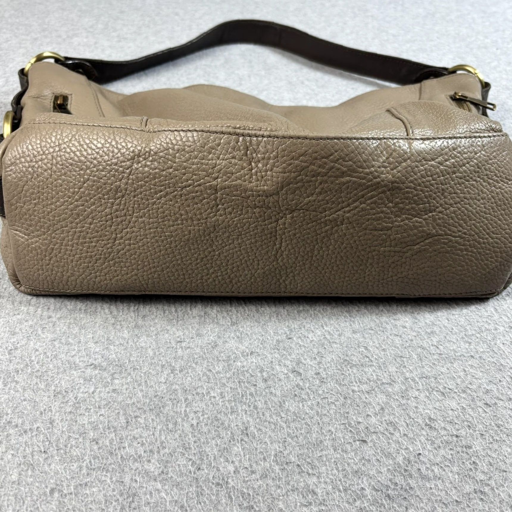 Vintage Sundance Leather Purse Women Large Taupe Slouchy Hobo Bag Zip Pockets Italy READ Size ONE SIZE - 4 Thumbnail