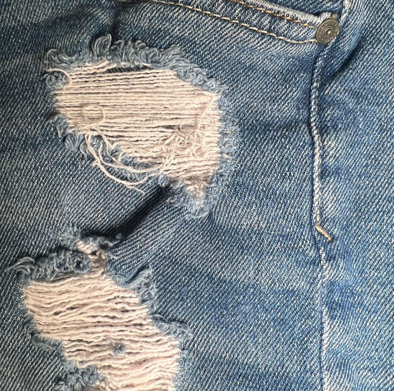 Arizona Jean Co. Distressed denim shorts Size 24" / US 00 / IT 34 - 6 Thumbnail