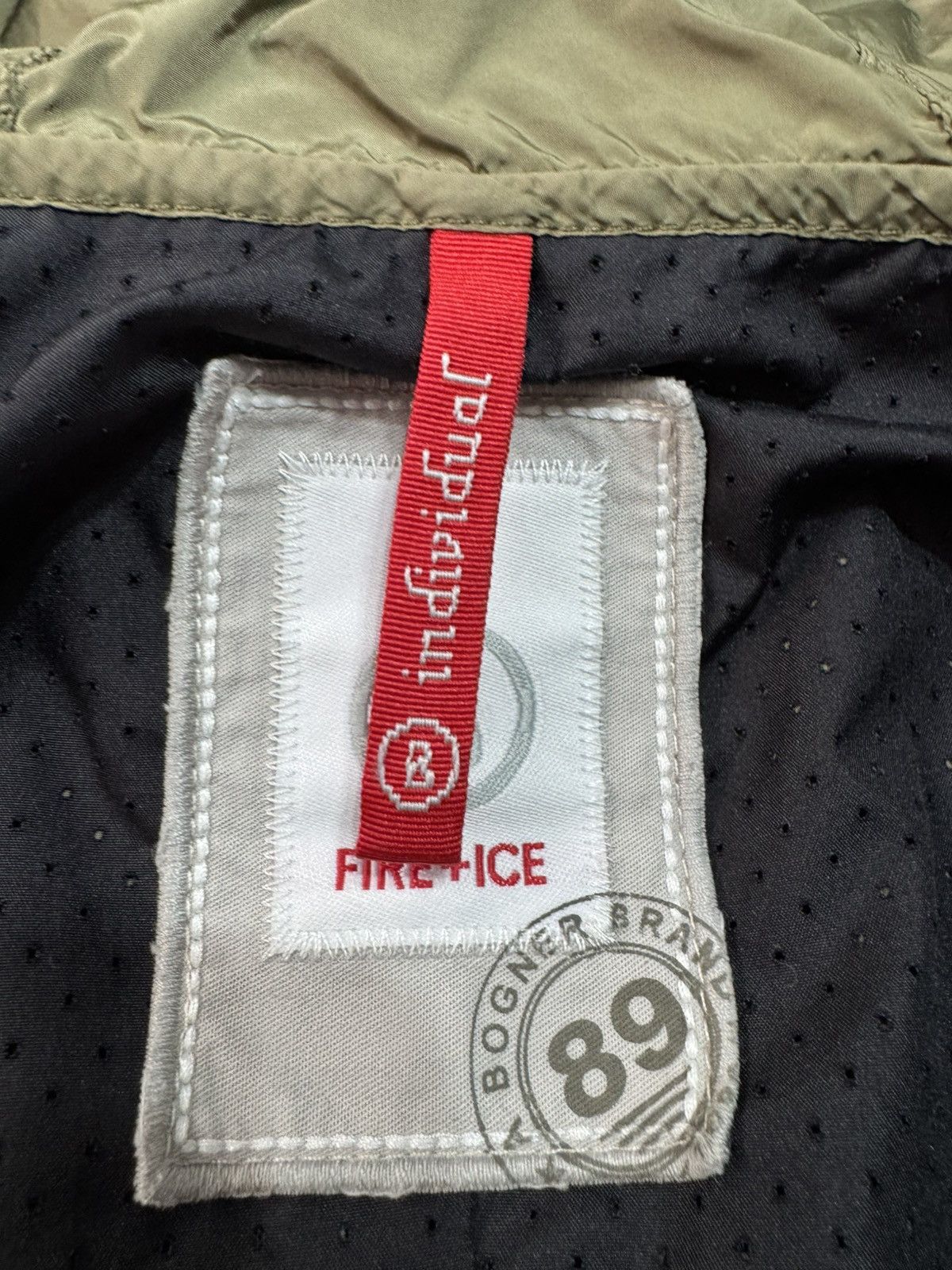 Bogner Bogner Fire + Ice Light Hood Jacket Khaki size 50 M Size US M / EU 48-50 / 2 - 10 Thumbnail