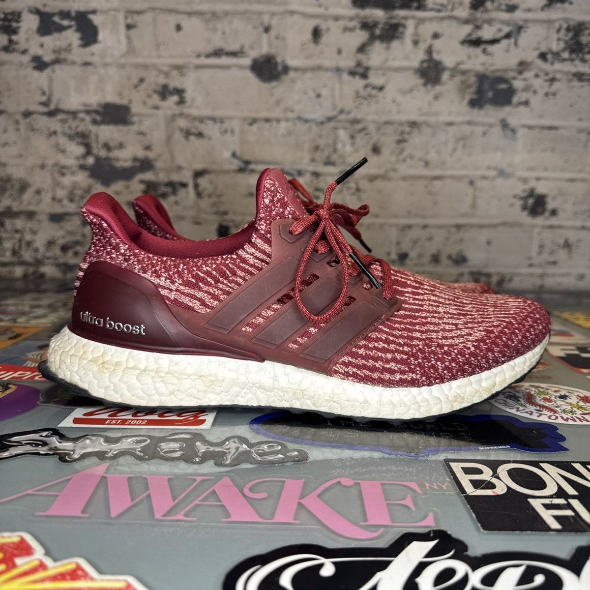 Adidas Adidas Ultra Boost 3.0 Burgundy Sz 9 Used Size US 9 / EU 42 - 3 Thumbnail
