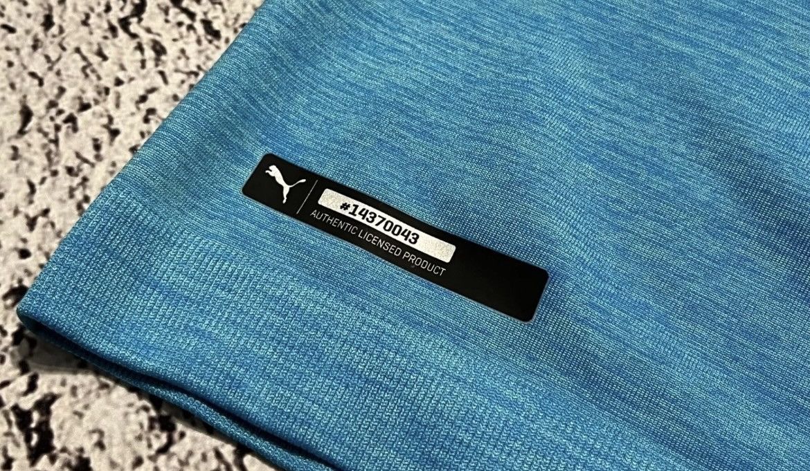 Puma OLYMPIQUE MARSEILLE 2018 2019 THIRD FOOTBALL SHIRT Size US L / EU 52-54 / 3 - 6 Thumbnail