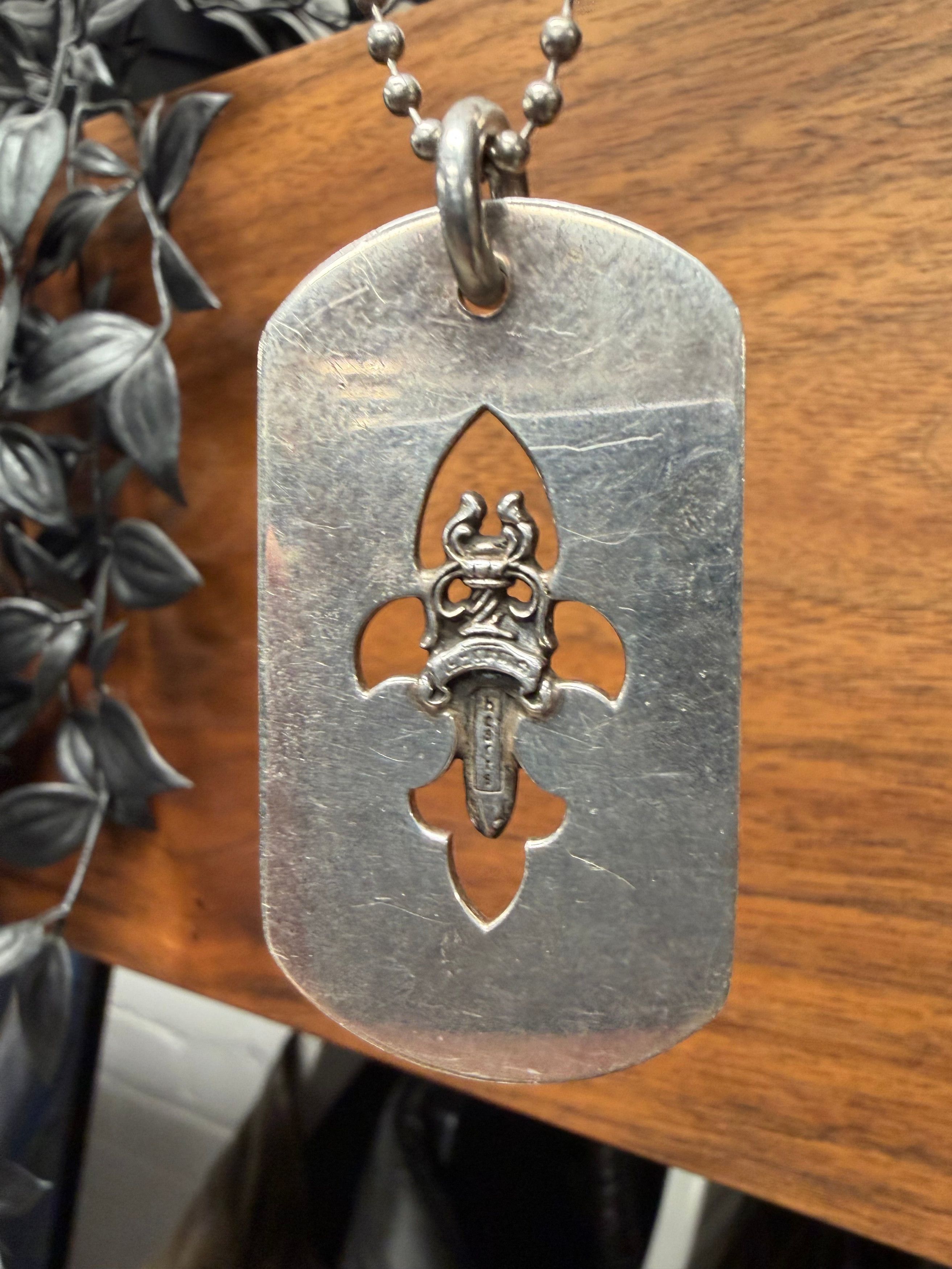 Chrome Hearts × Vintage Chrome Hearts Dagger Fleur Cut Out Dog Tag