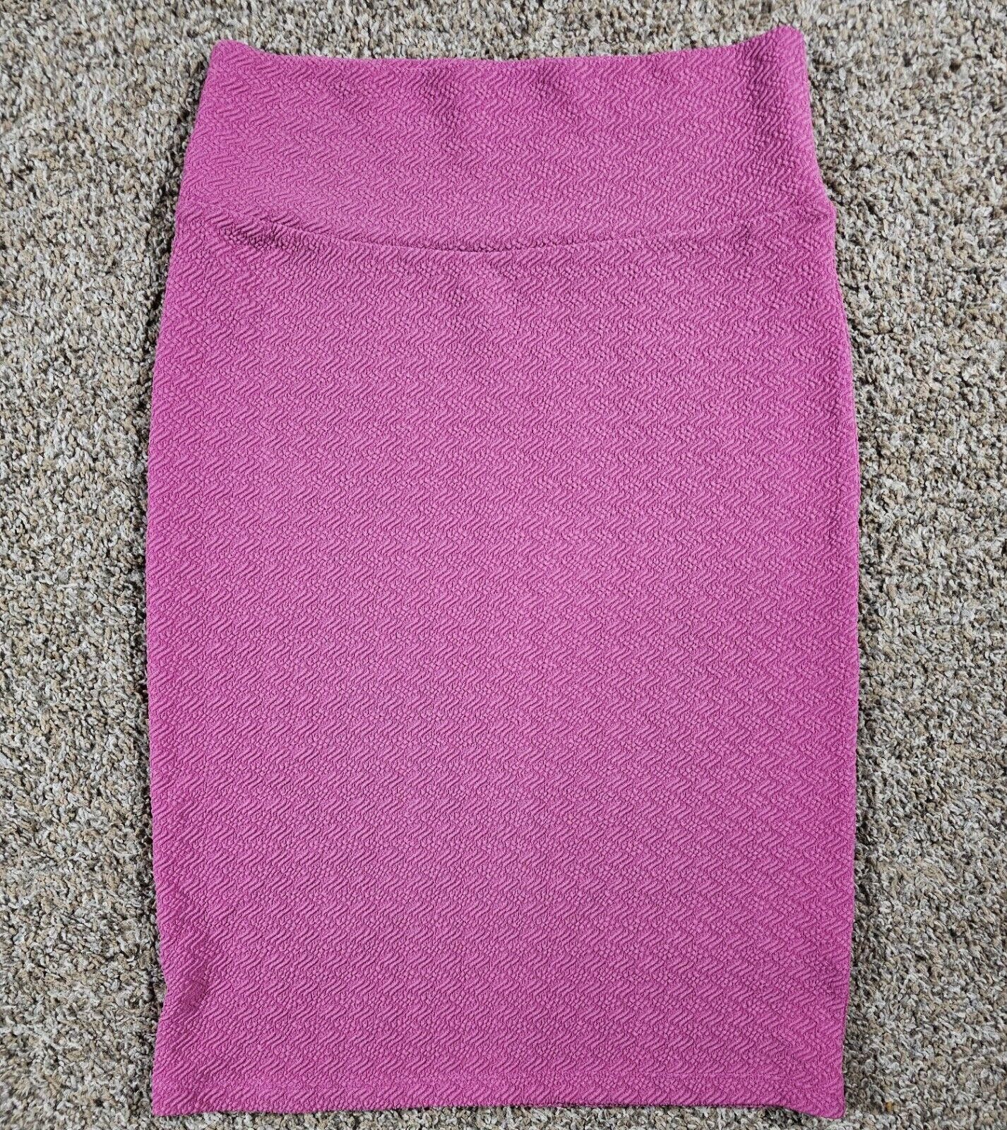 Designer LuLaRoe Skirt Medium Pink Knee Length Pull On Pencil Stretch Size 32" / US 10 / IT 46 - 1 Thumbnail