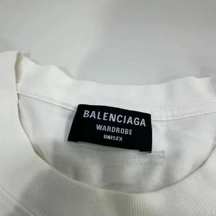 Balenciaga Balenciaga Logo Print White Short Sleeve T. Size US L / EU 52-54 / 3 - 5 Thumbnail