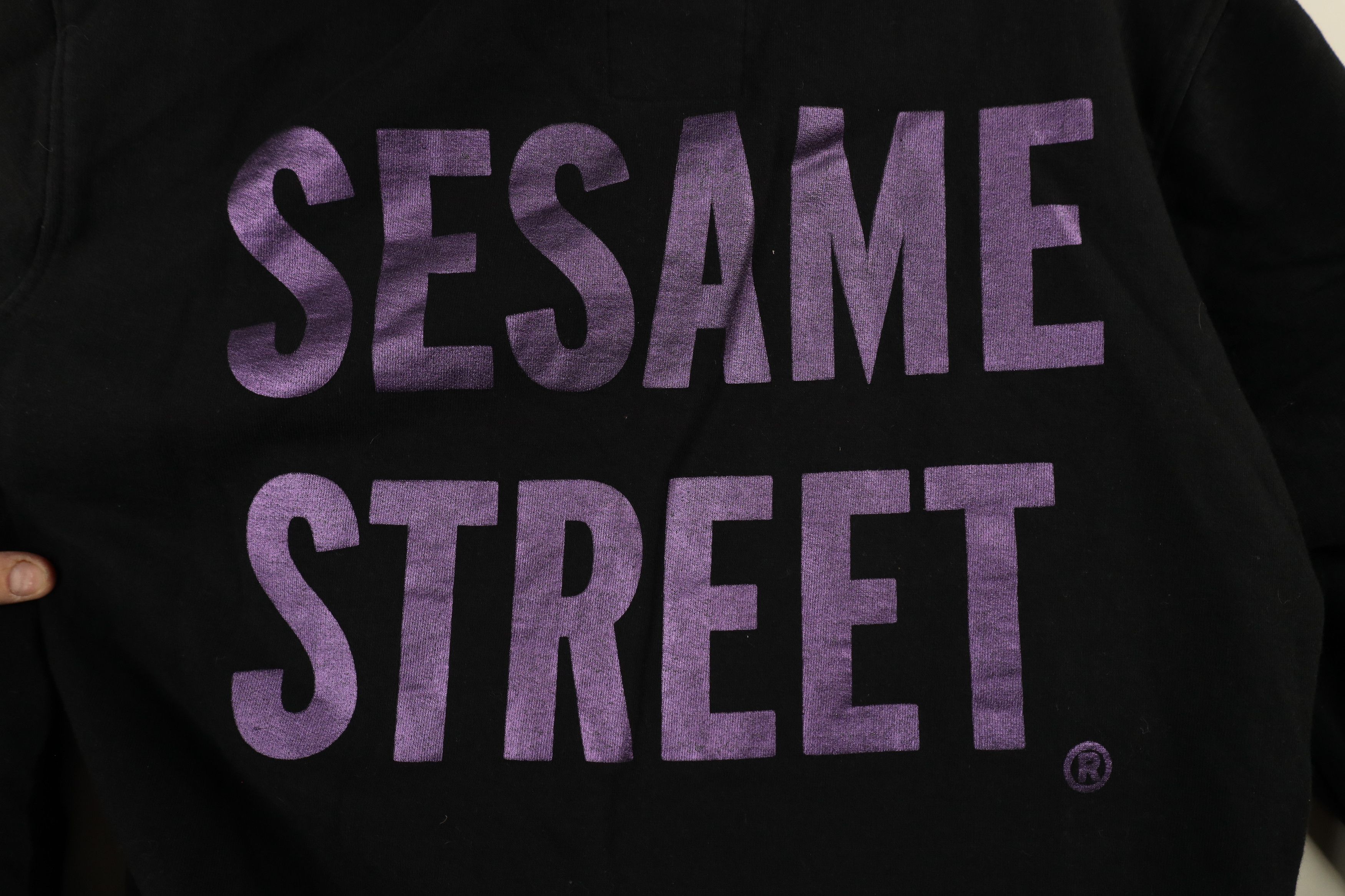 Vintage Vintage Y2K Sesame Street x de Kryptic The Count Hoodie Size L / US 10 / IT 46 - 11 Thumbnail