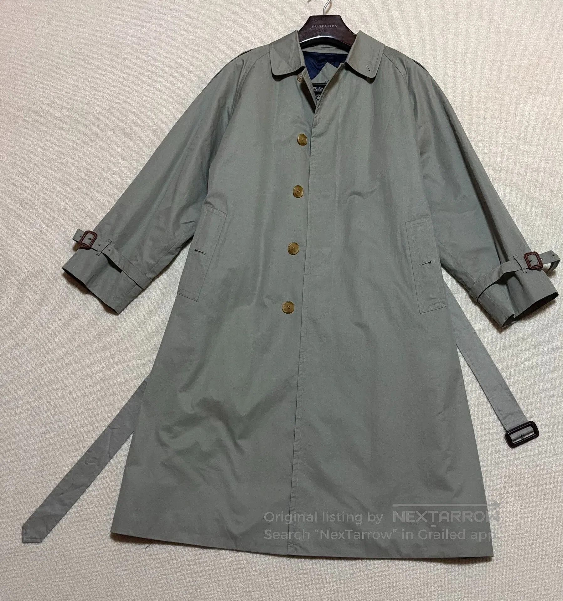 Burberry Burberry Vintage Men's Single. Size US L / EU 52-54 / 3 - 1 Thumbnail