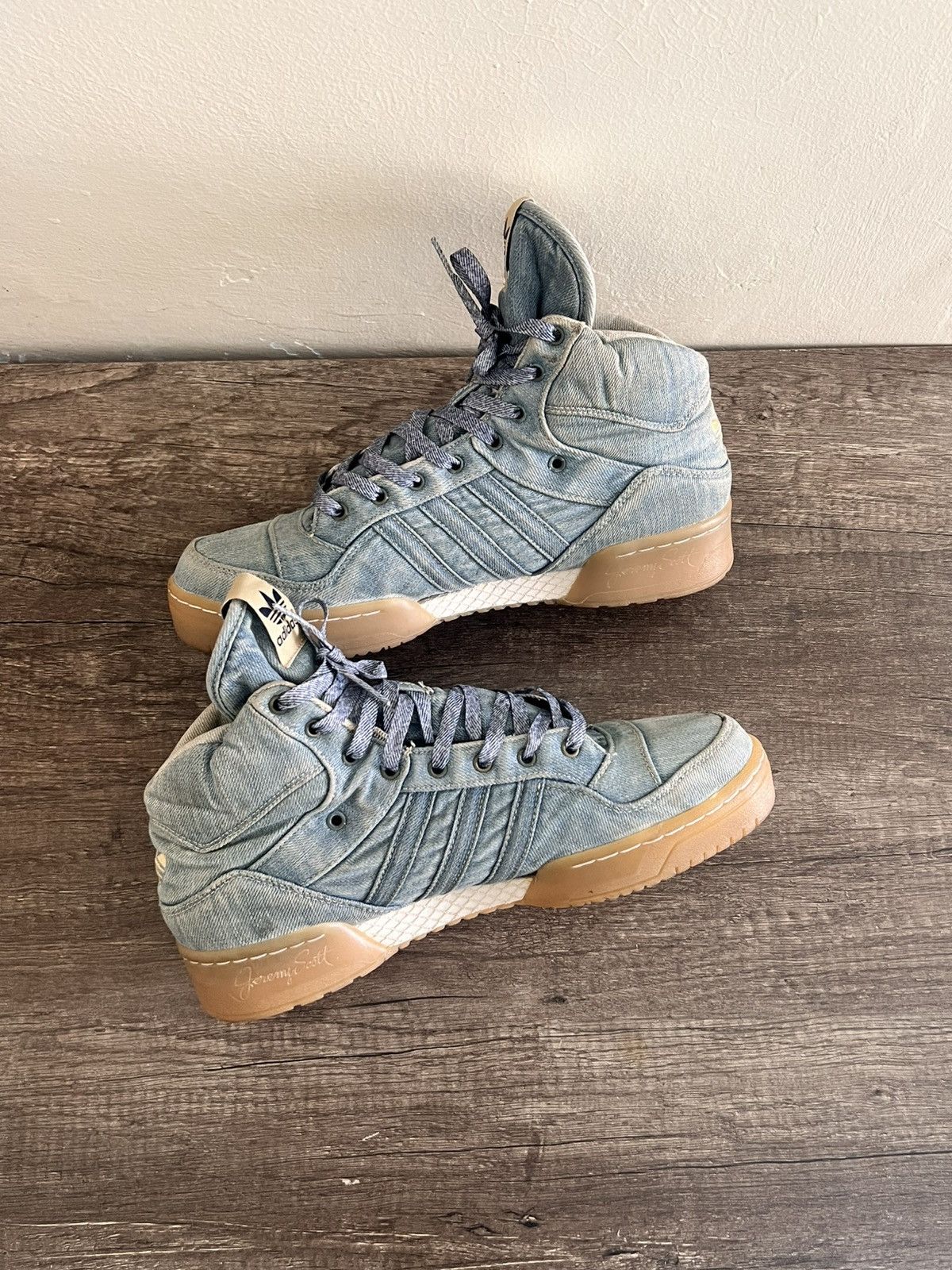 Adidas × Jeremy Scott JS Wings Denim 2.0 Size US 11 / EU 44 - 4 Thumbnail