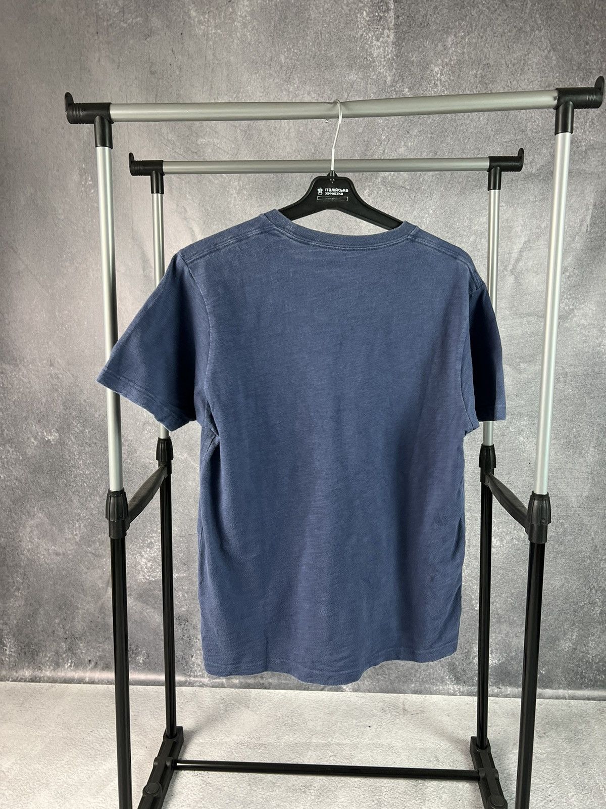 20471120 × Japanese Brand × Uniqlo Uniqlo Hokusai Blue Japanese streetwear T-shirt Size US S / EU 44-46 / 1 - 2 Thumbnail
