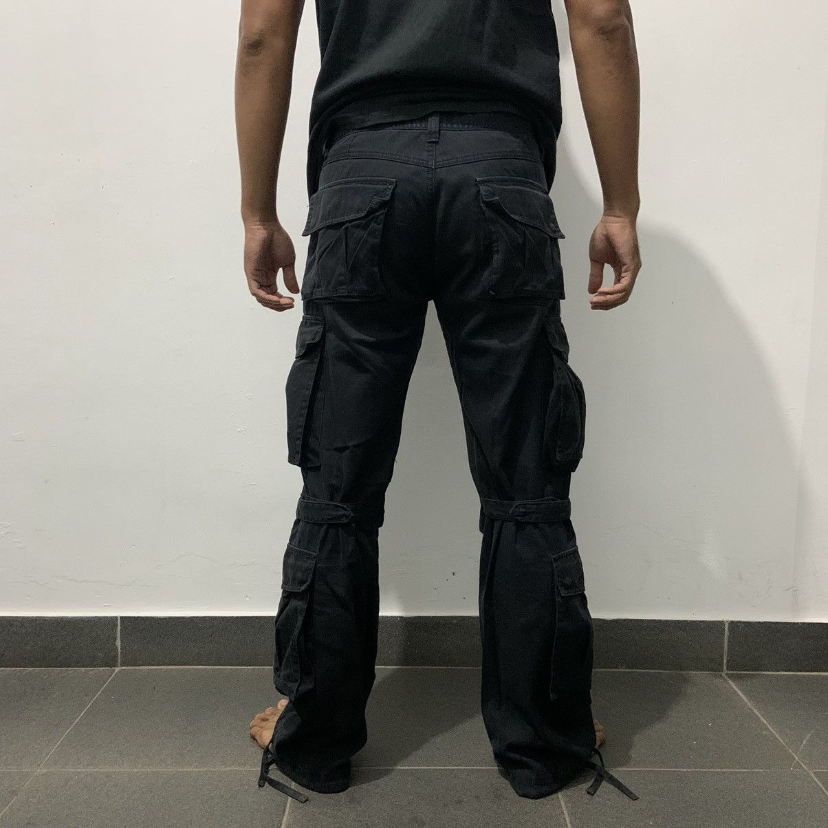 If Six Was Nine × Japanese Brand × Le Grande Bleu (L.G.B.) Japanese CHIL DERIC II Multi Pocket Bondage Cargo Size US 31 - 9 Thumbnail