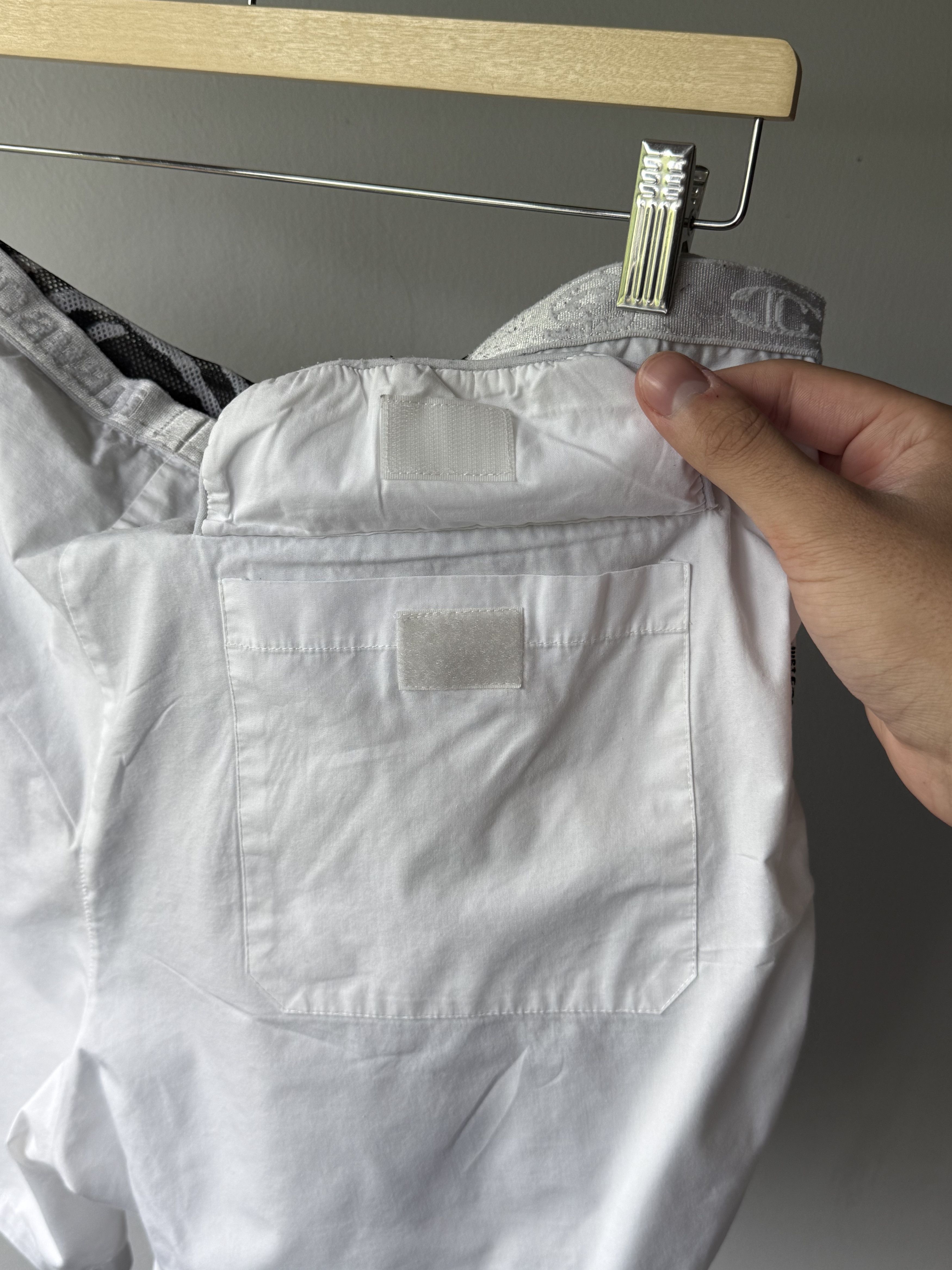 Just Cavalli Just Cavalli Beachwear White Cotton Shark Logo Swim Shorts Size US 32 / EU 48 - 7 Thumbnail