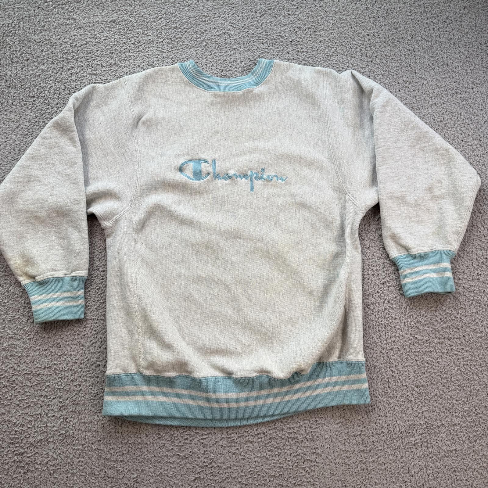 Champion Vintage Land Rover Reverse Weave Crewneck Sweatshirt 