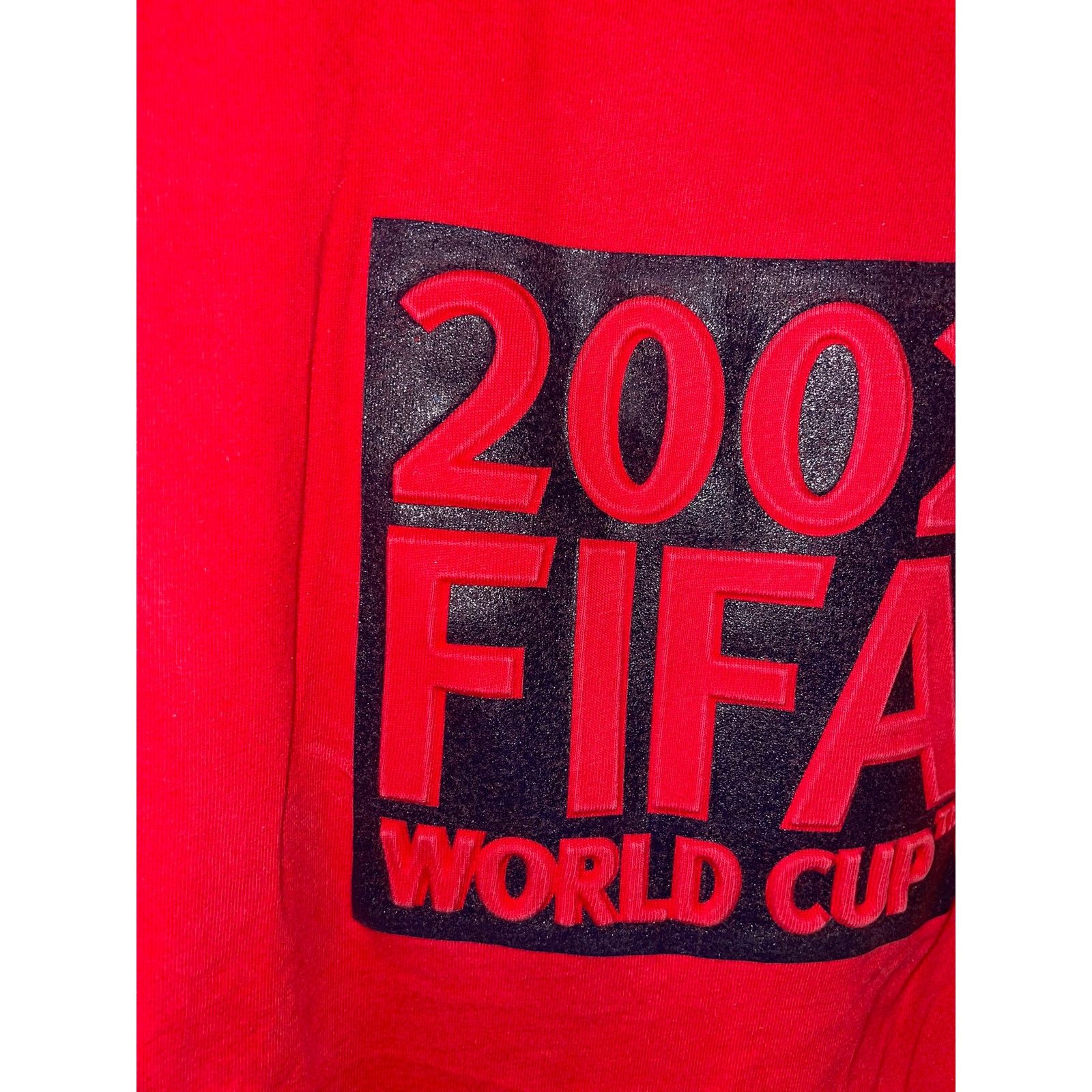 Vintage Vintage Fifa World Cup Shirt Korea Japan Soccer Red Tee L Size US L / EU 52-54 / 3 - 3 Thumbnail