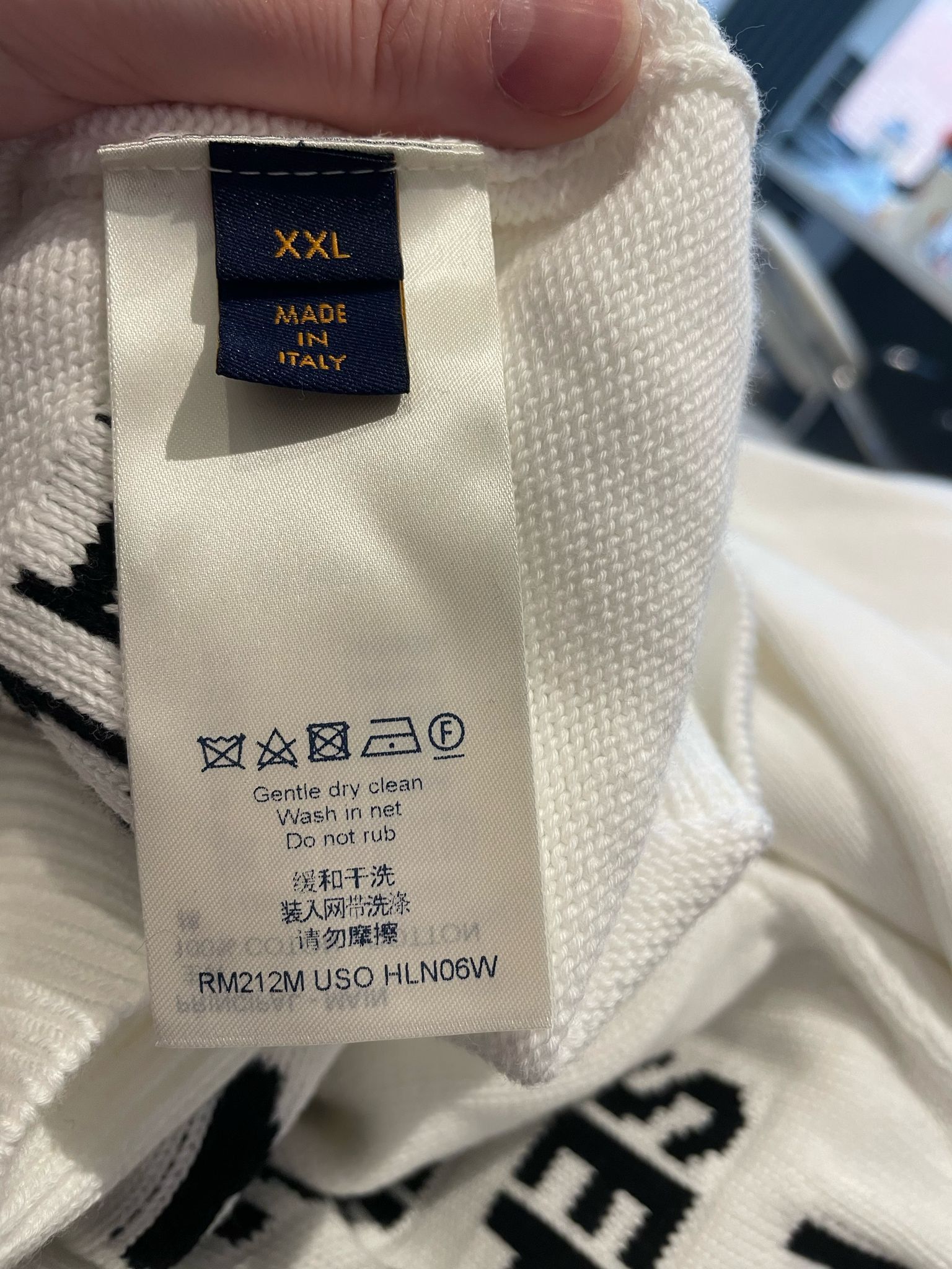 Louis Vuitton Louis Vuitton Letters Sweater Size US XXL / EU 58 / 5 - 9 Thumbnail