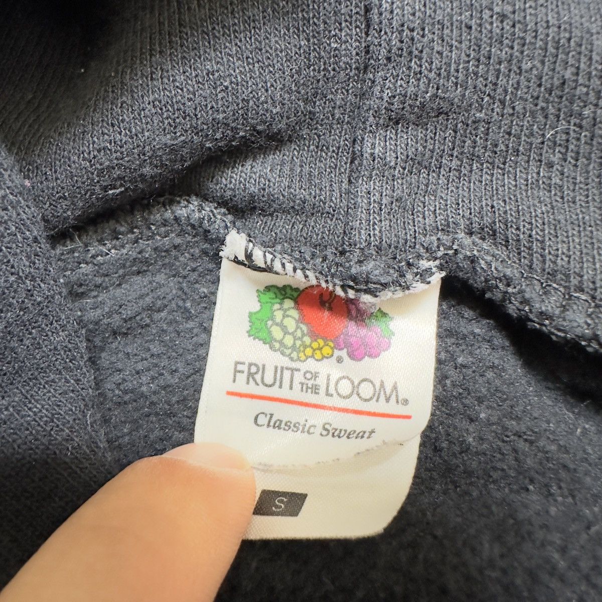 Fruit Of The Loom × Vintage Prague hoodie Size US S / EU 44-46 / 1 - 4 Thumbnail
