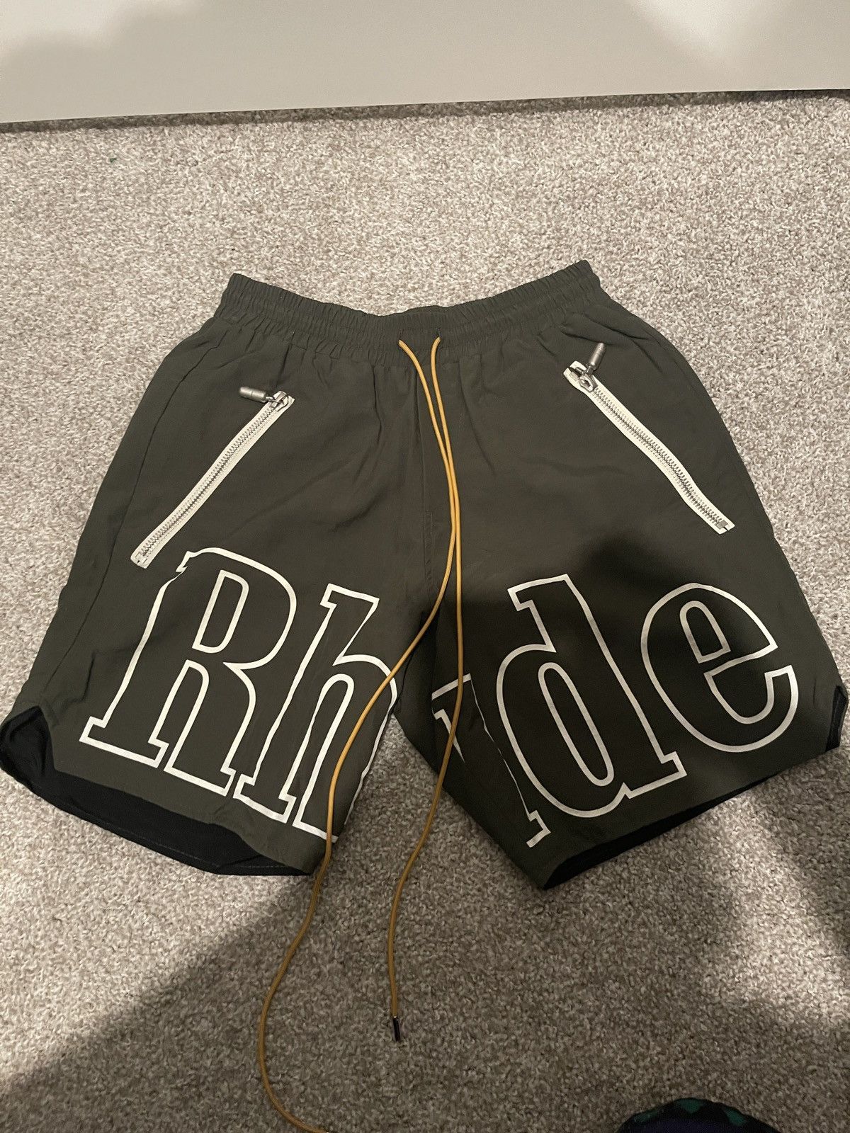 Rhude Rhude shorts Size US 30 / EU 46 - 1 Thumbnail