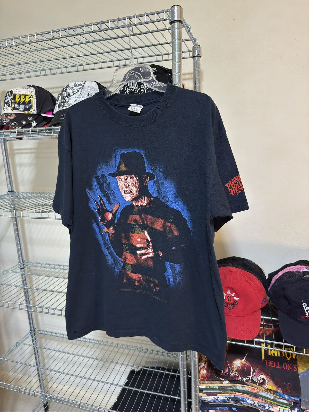 Other Vintage freddy krueger 2002 rare horror Tshirt Size US L / EU 52-54 / 3 - 1 Thumbnail
