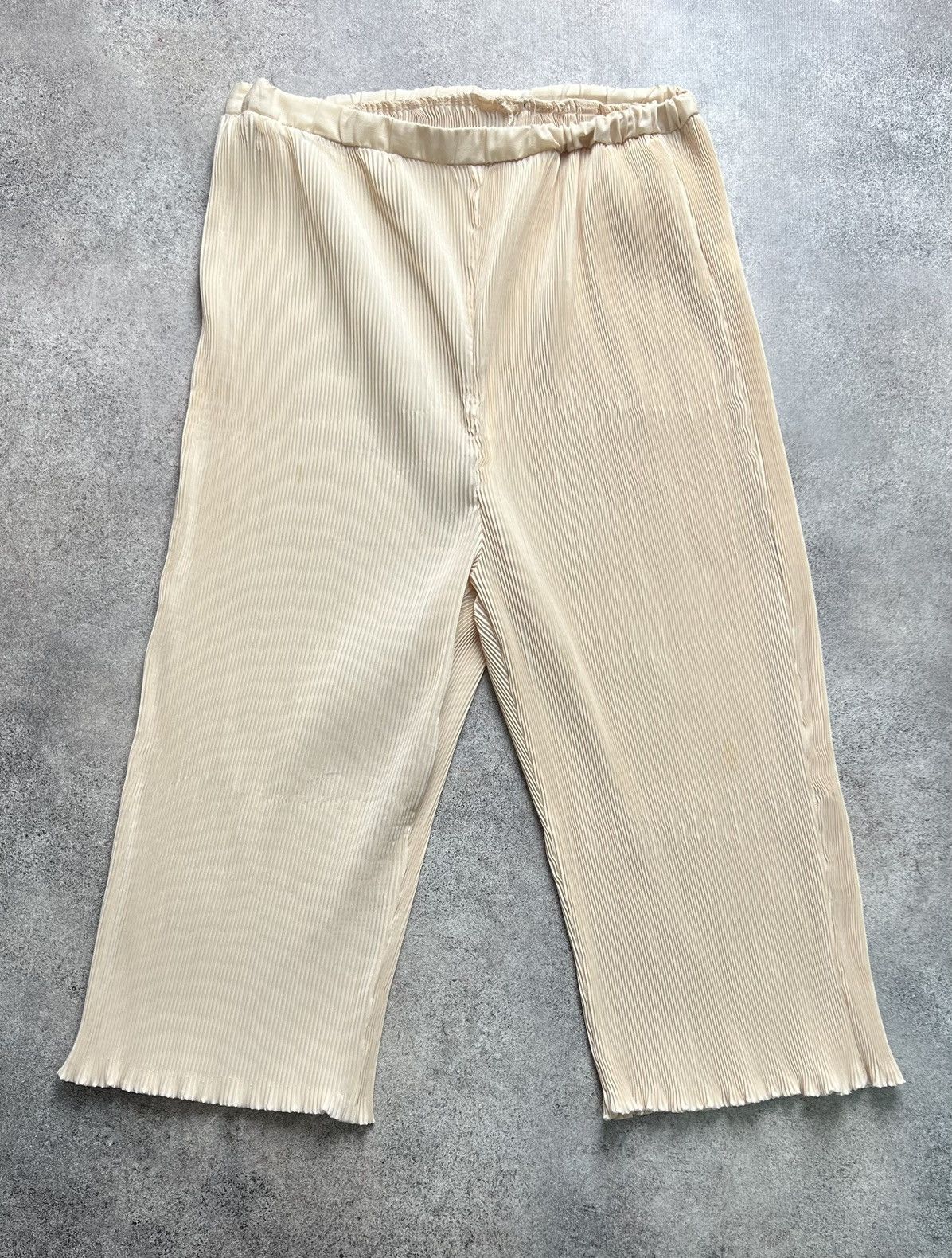Issey Miyake × Japanese Brand × Vintage Vintage Japanese pleated plisse cropped pants issey style Size US 32 / EU 48 - 1 Thumbnail