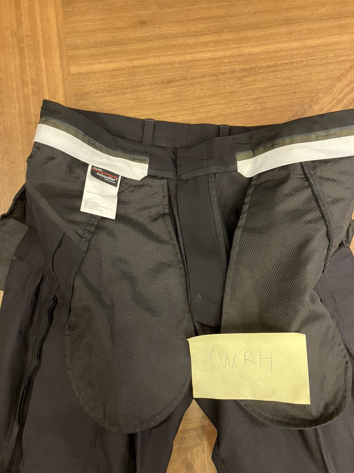 Acronym Acronym P10A-DS schoeller® Dryskin™ Articulated Cargo Pant Size US 30 / EU 46 - 12 Thumbnail