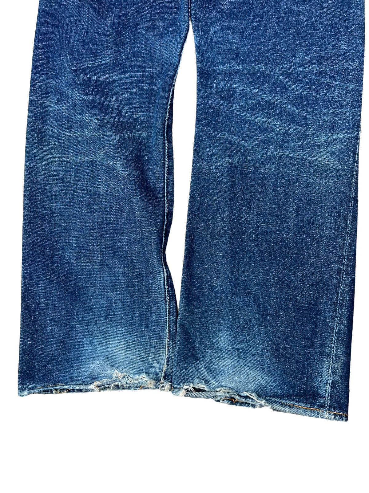 Levi's VTG 2002 Levi’s 501 XX LVC 1937 Ripped Denim Selvedge Jeans Size US 30 / EU 46 - 19 Thumbnail