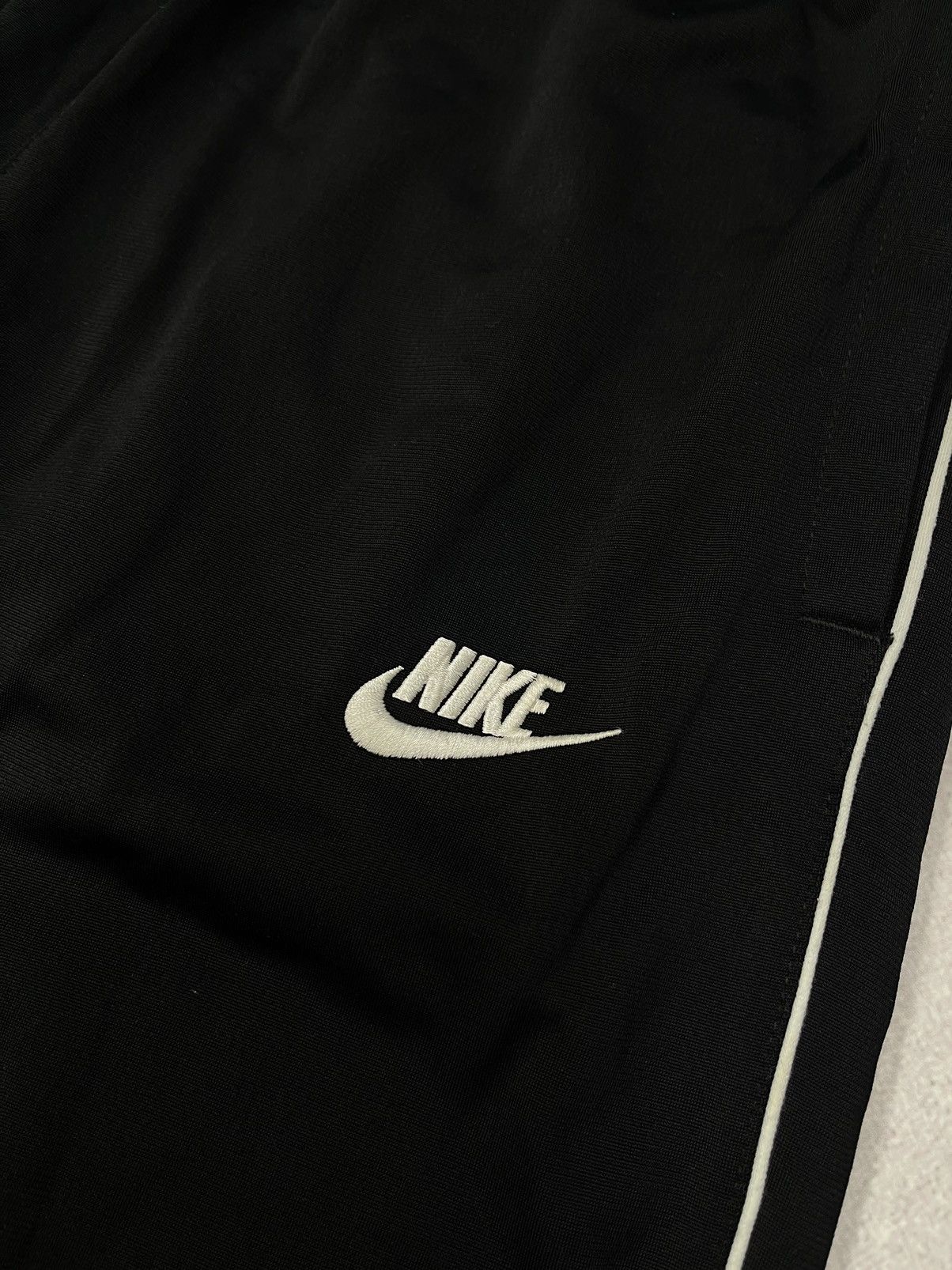 Nike Mens Nike NSW Black Sweatpants Swoosh Drill Y2K ACG TN Size US 30 / EU 46 - 4 Thumbnail