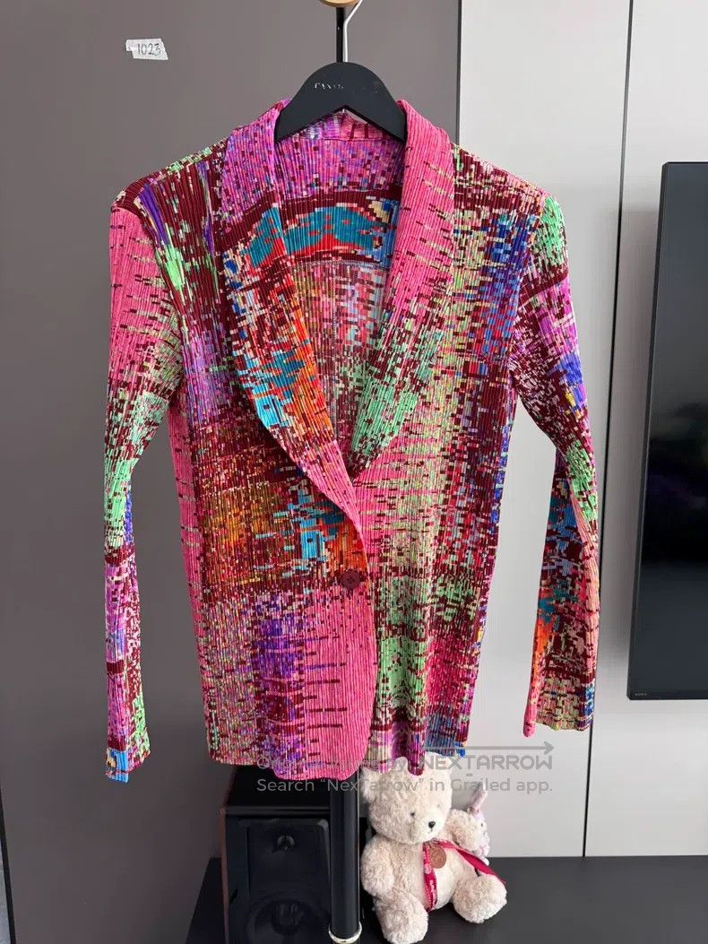 Issey Miyake Issey Miyake Toothpick Pleat Color Mosaic Suit Size L / US 10 / IT 46 - 1 Thumbnail