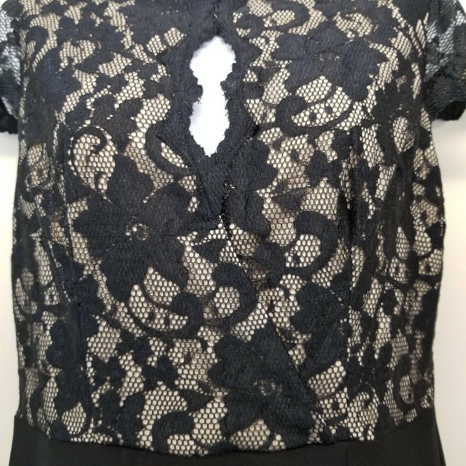Vintage Eliza J Maxi Dress 6 Black Nude Lace Keyhole Cap Sleeves Gow Size M / US 6-8 / IT 42-44 - 4 Thumbnail