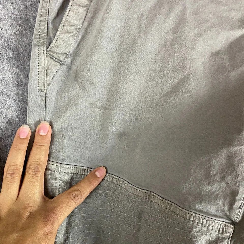 Other Urban Jogger by Cotton On Size 36 Men's Cotton 28" Inseam Size US 36 / EU 52 - 2 Thumbnail