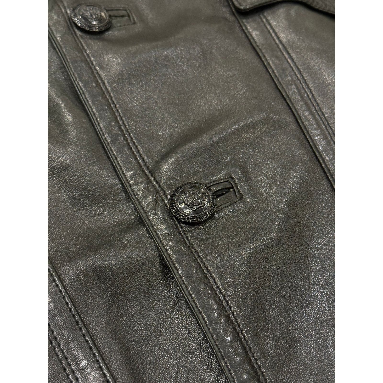 Versace 1990s Gianni Versace oversized cropped leather jacket Size ONE SIZE - 7 Thumbnail