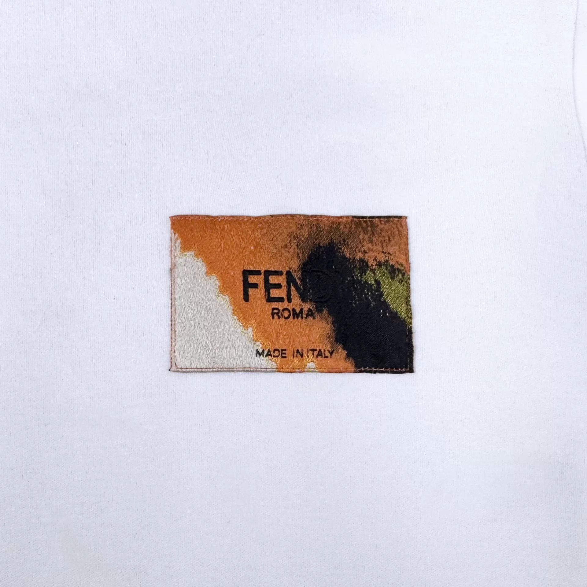 Fendi Fendi SS23 White Painted Patch Logo Tee M Size US M / EU 48-50 / 2 - 5 Thumbnail