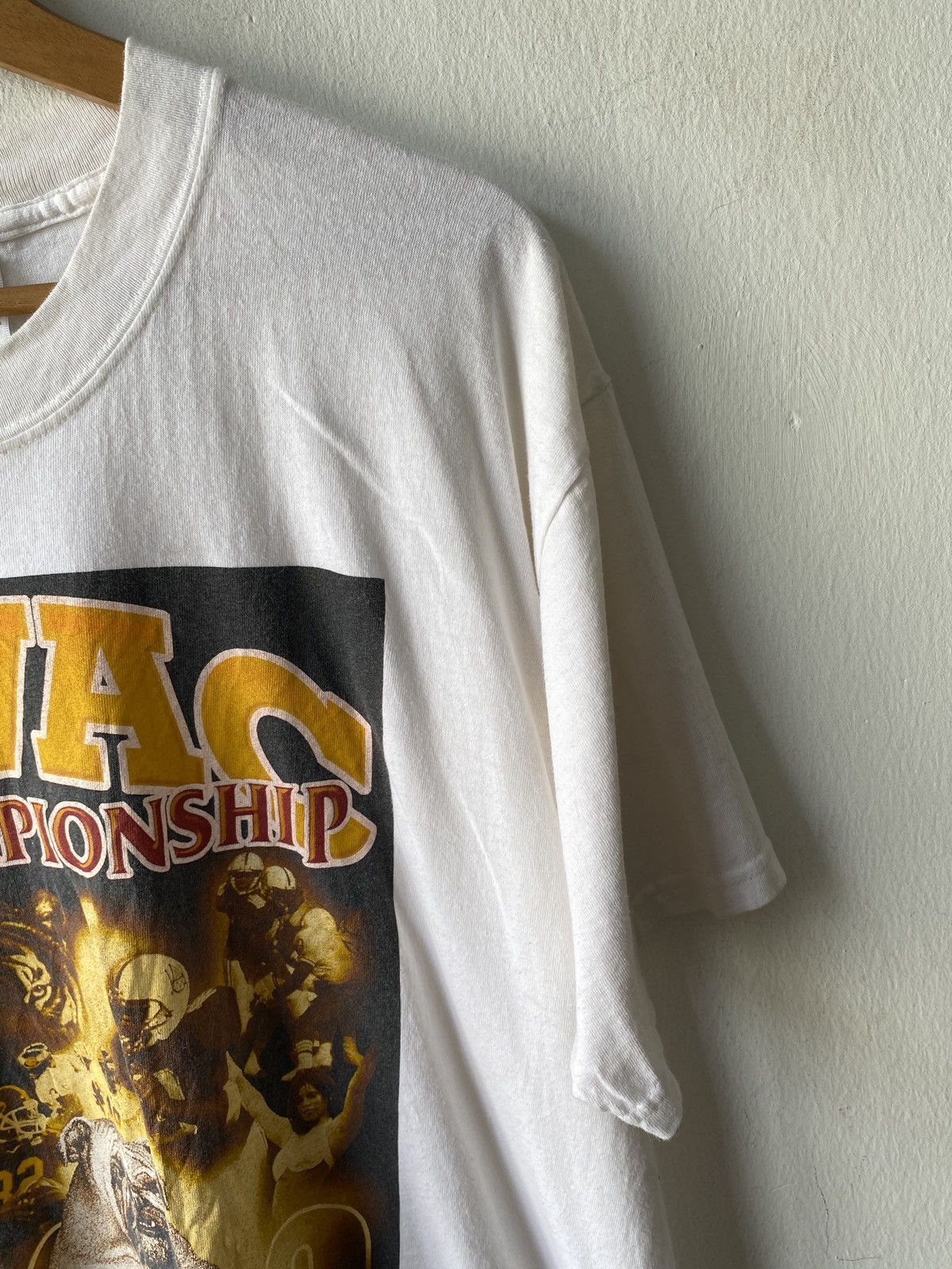 NBA × NCAA × Vintage 2000s - Swac Championship Tee Size US L / EU 52-54 / 3 - 7 Thumbnail