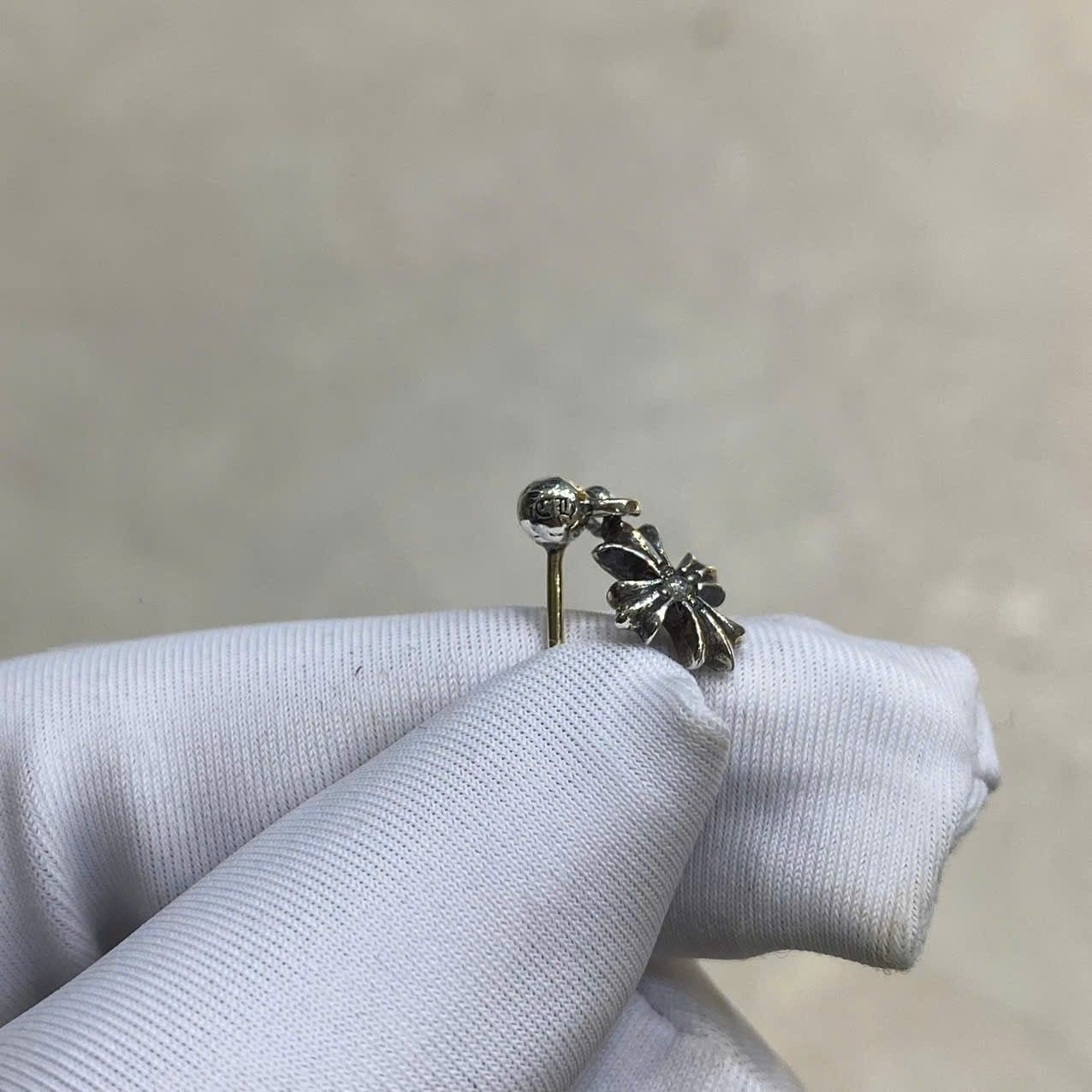 Chrome Hearts Chrome Hearts Tiny E silver diamond earring Size ONE SIZE - 6 Thumbnail