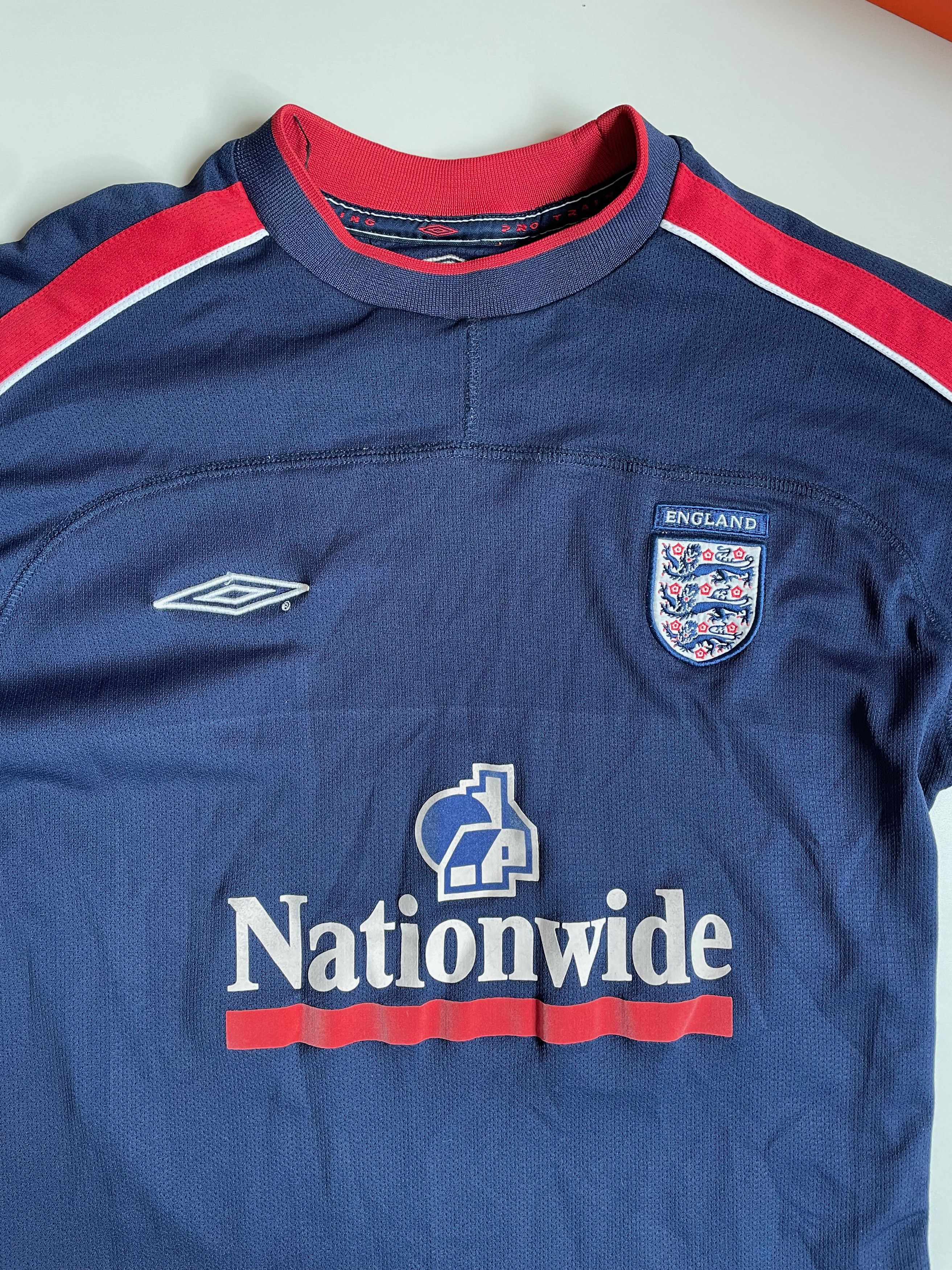 Umbro England Shirt 2002 - Training Jersey Size US S / EU 44-46 / 1 - 2 Thumbnail