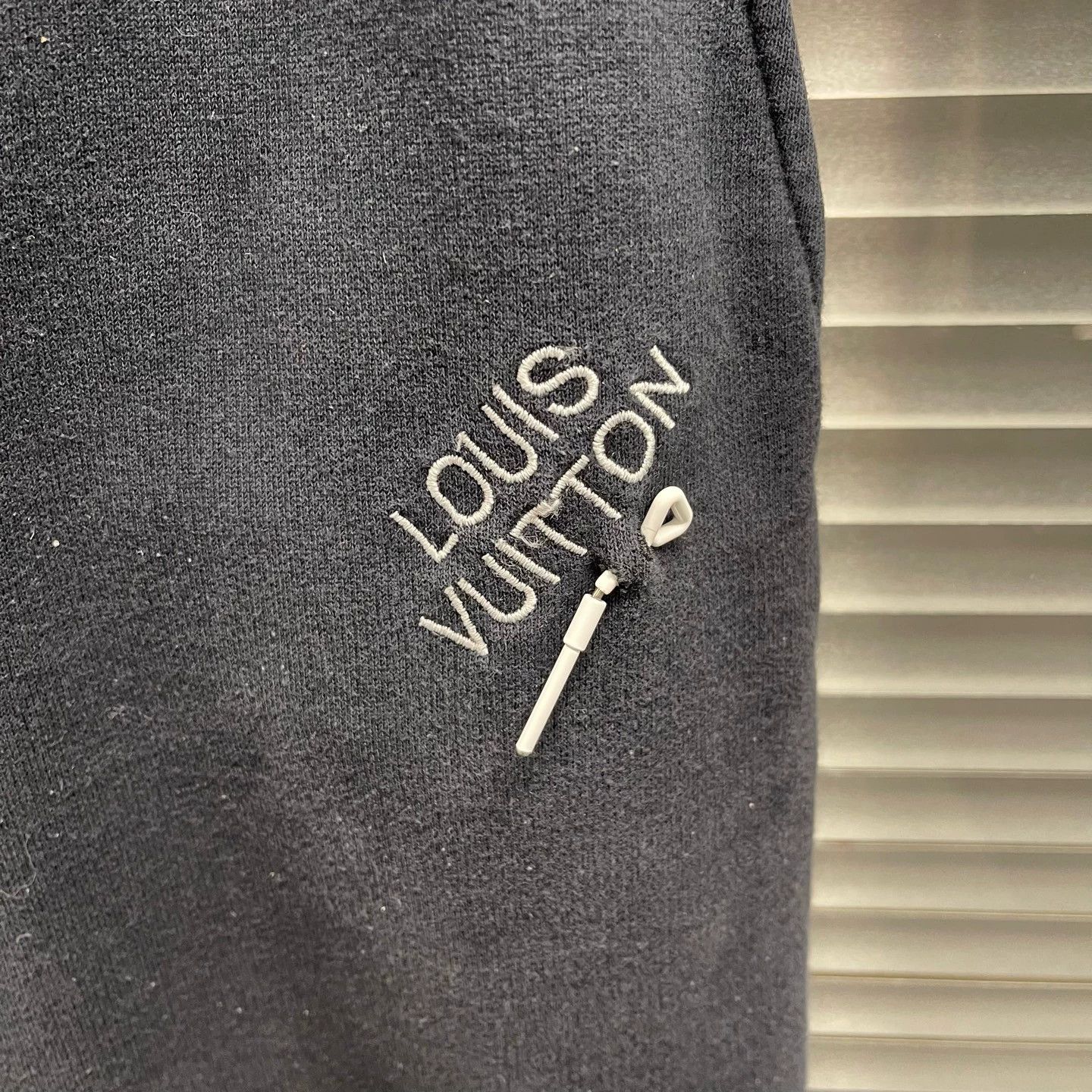Louis Vuitton LOUIS VUITTON Viral Pin-Embroidered Chinos M 95New Frayed Size US 30 / EU 46 - 3 Thumbnail