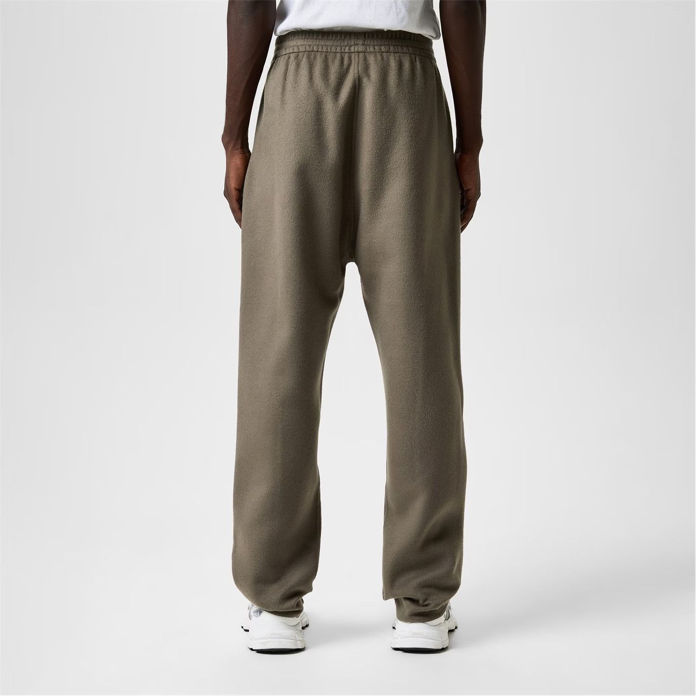 Fear of God o1g2r1mq0426 Forum Sweatpants & Joggers in Dark Olive Size US 36 / EU 52 - 3 Thumbnail