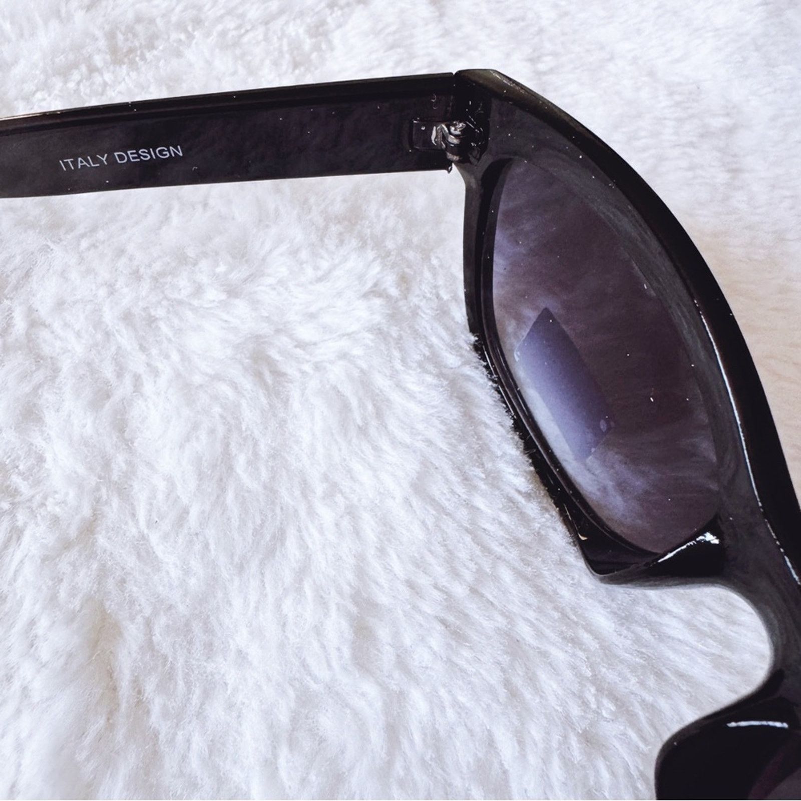 Other Rina Black w/Silver Accent Sunglasses Size ONE SIZE - 6 Thumbnail