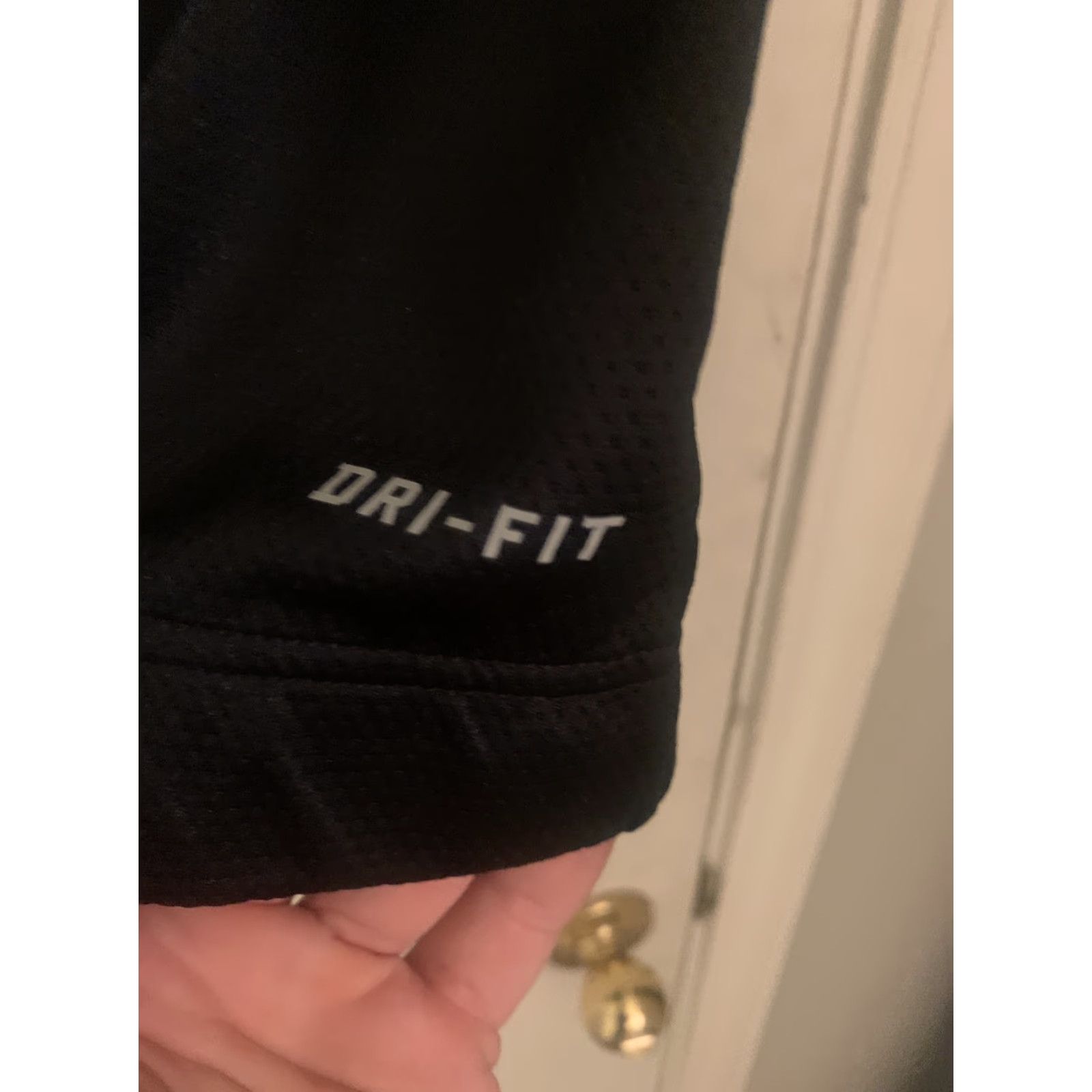Nike Nike Dri-FIT Zip Up Long Sleeve Jacket - Womens Large Black Satin/Activewear Size L / US 10 / IT 46 - 5 Thumbnail