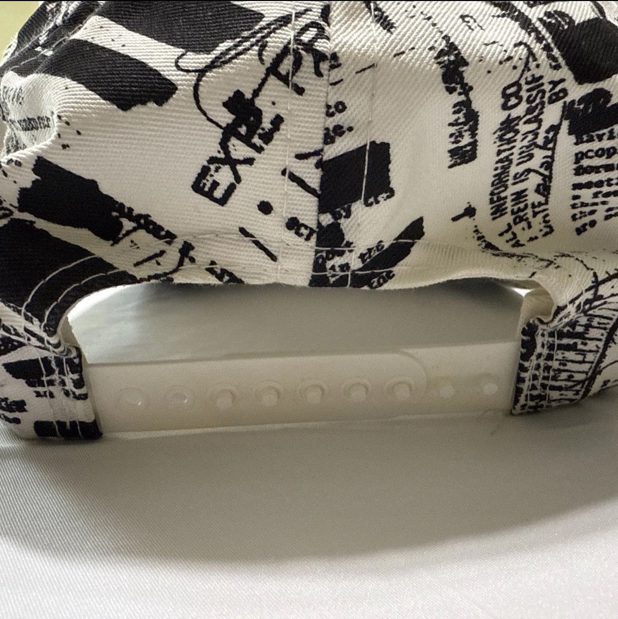 Supreme Vintage Supreme Hat New York FBI Snapback Made in USA 2004 Size ONE SIZE - 7 Thumbnail