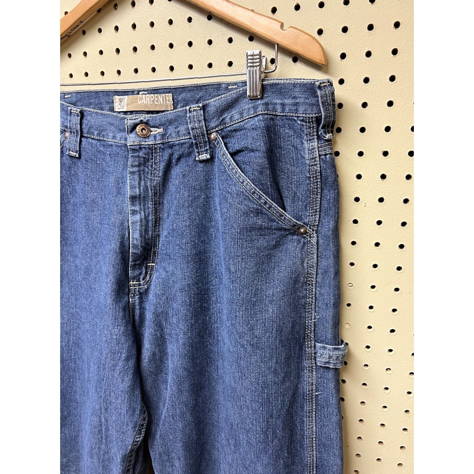 Lee VINTAGE Lee Dungarees Jeans Mens 36X34 Carpenter PAINTER Distressed Skater Relaxed Denim Jeans Men Shoes? Size US 36 / EU 52 - 3 Thumbnail