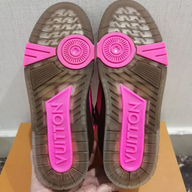 Louis Vuitton Louis Vuitton Classic Logo Trainer Sneakers for Men -2508 Size US 8 / EU 41 - 4 Thumbnail